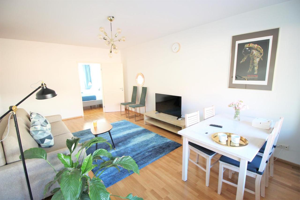 Stay Here Apartment Kamppi เฮลซิงกิ ภายนอก รูปภาพ